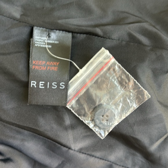 REISS black women’s blazer/jacket. Size XS. Like new - Picture 6 of 7